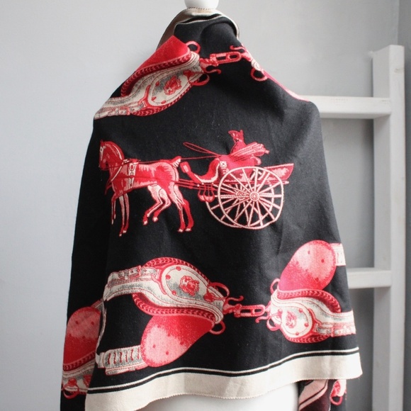 Elegant Luxury Women's Fashion Black Red Horse Link Wrap Rectangle Scarf​ - Picture 2 of 8